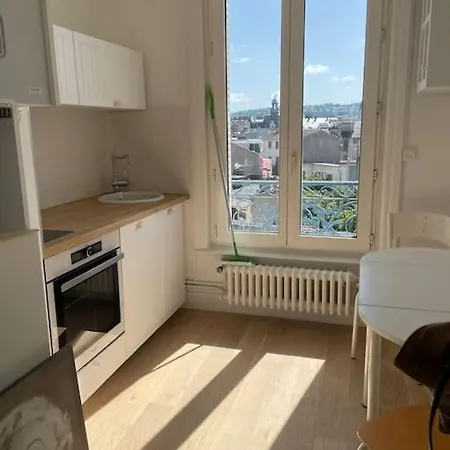 Avec Vue Apartman Vichy